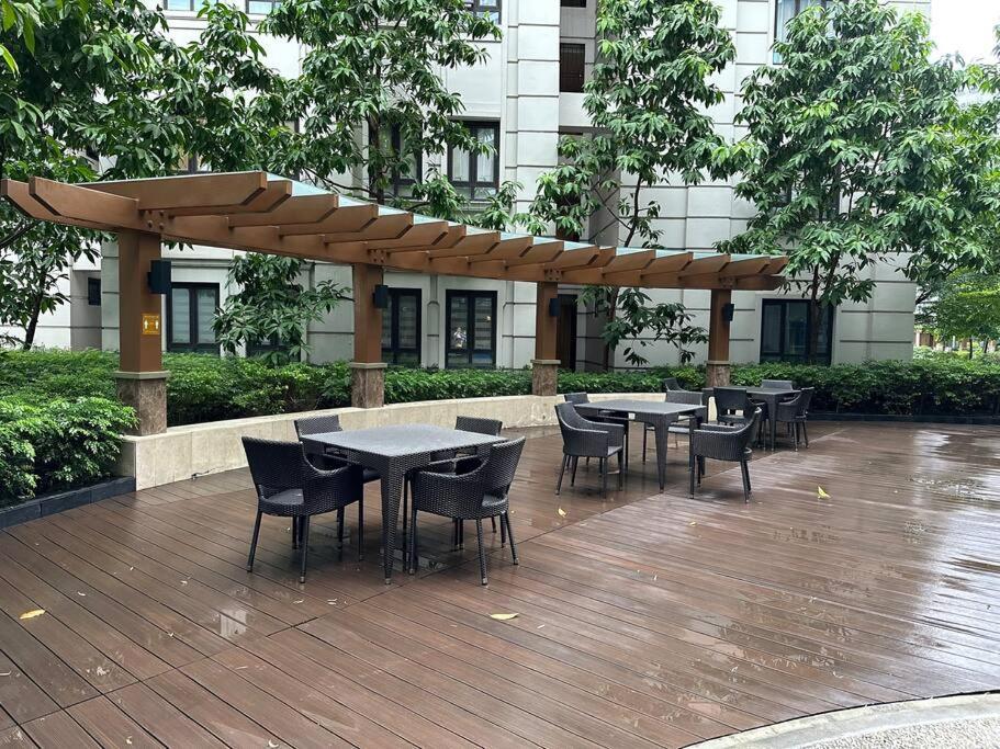 Airport Naia Terminal 3 Insane Interior Apartment Манила Екстериор снимка